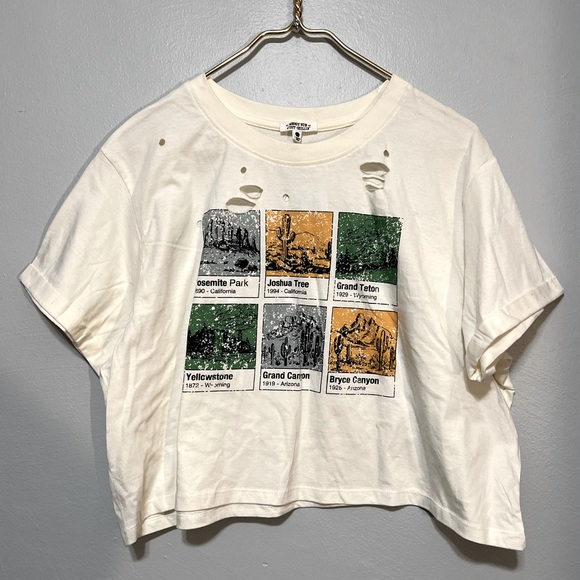 Messy Bun Just Chillin Tops - NWT National Parks Cropped Distressed T-Shirt
